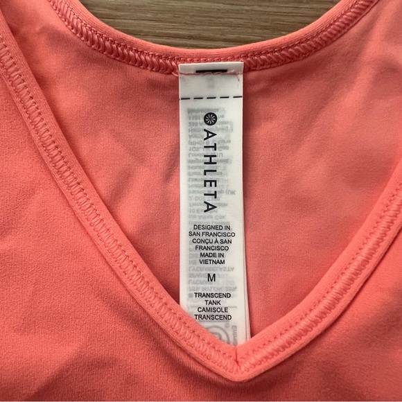 Athleta Transcend Tank Top size medium - Picture 5 of 6